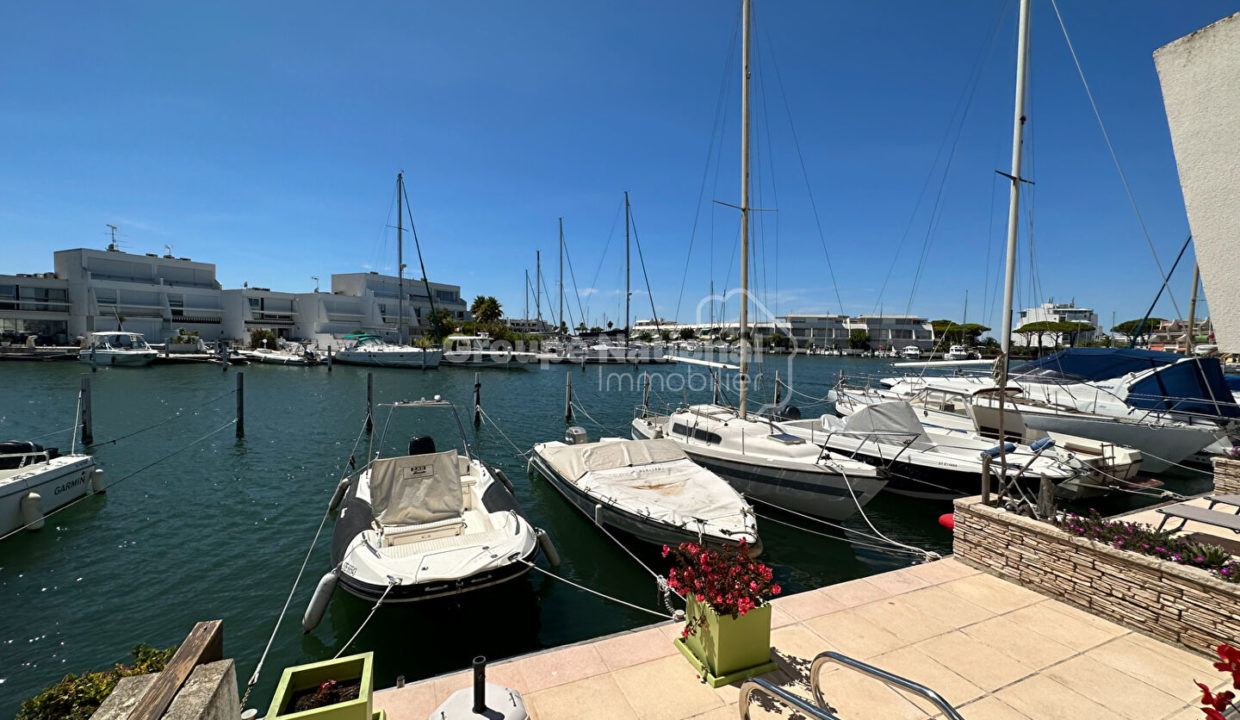 Marina P3 rez-de-chaussée accès direct quai et abri voiture CM1653 photo3