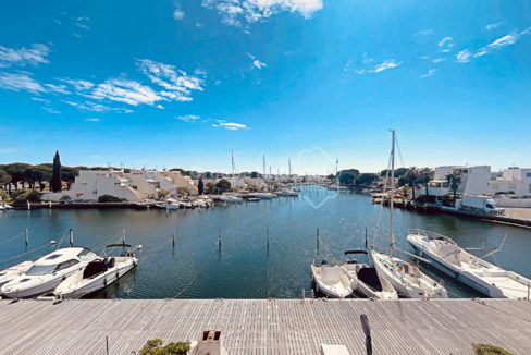 Marina Marina sur les toits CM1704 photo1