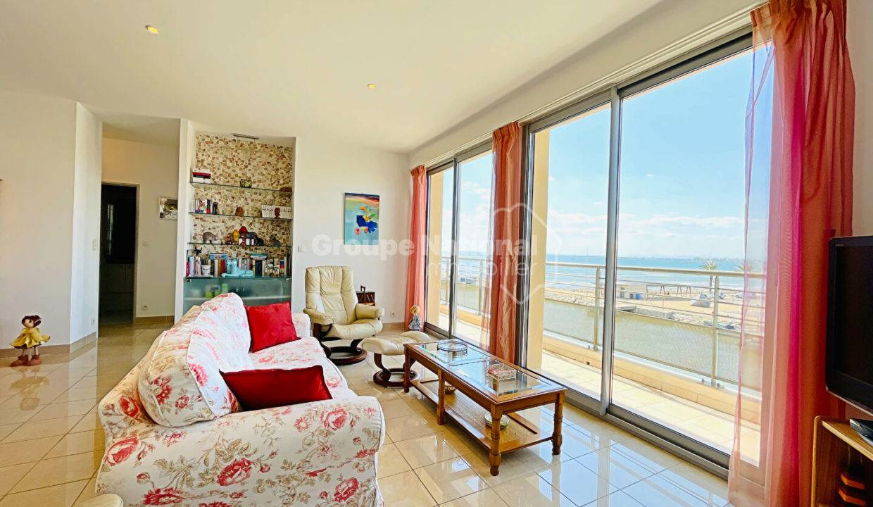 Rare appartement P6 double Vue Mer Le Grau du Roi CM1804 photo4
