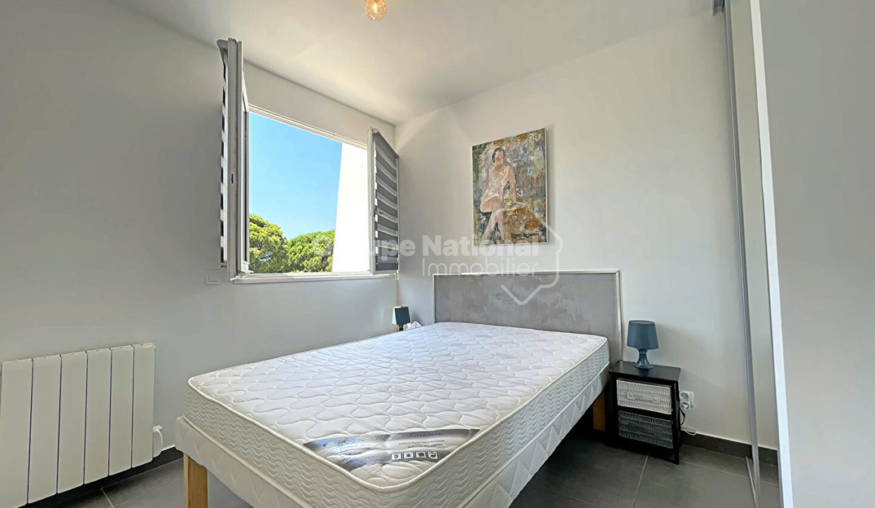 Belle Marina P2 cabine Port Camargue CM1825 photo4