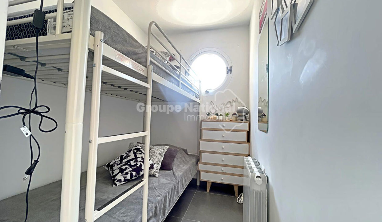 Belle Marina P2 cabine Port Camargue CM1825 photo5