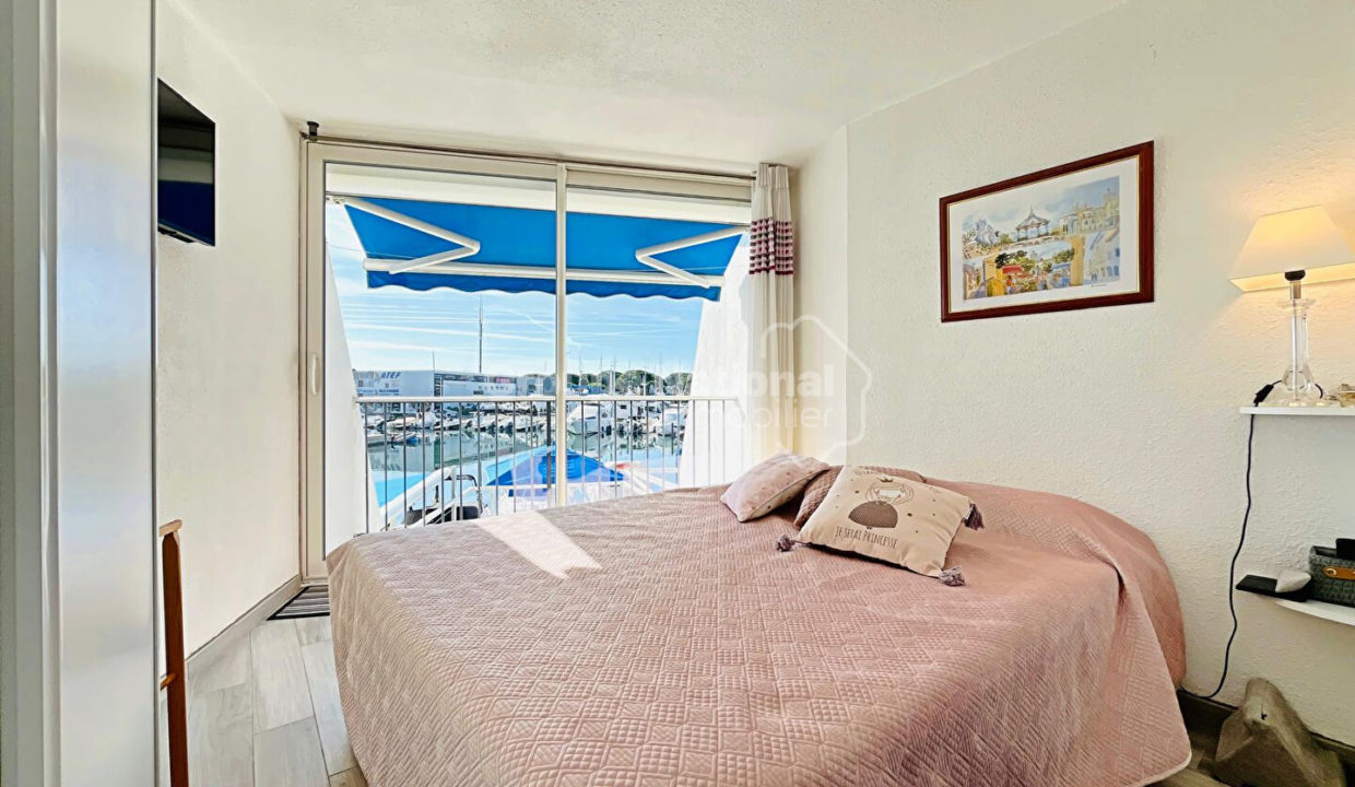 Marina P3 Duplex Exposition Est Port Camargue CM1823 photo8