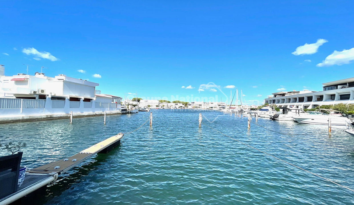 Spacieuse marina triplex CM1810 photo1