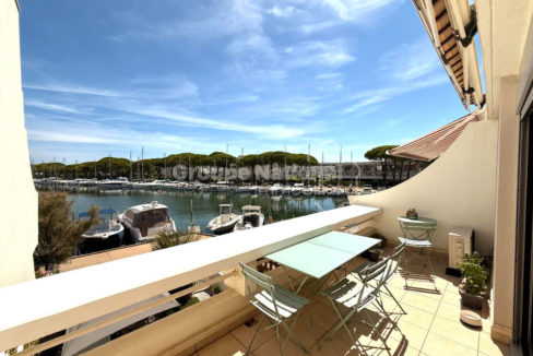 Marina Marina avec superbe vue à Port Camargue CM1834 photo1