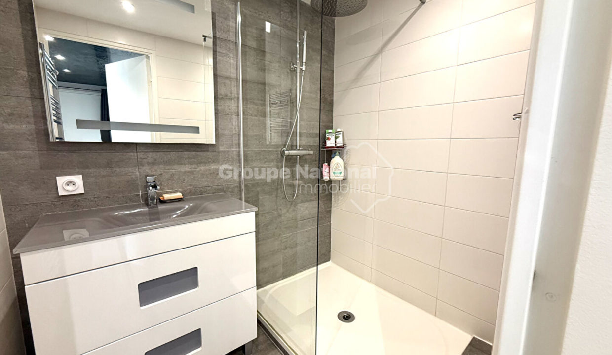 Charmante marina accès direct appontement et terrasse plein Sud CM1833 photo5