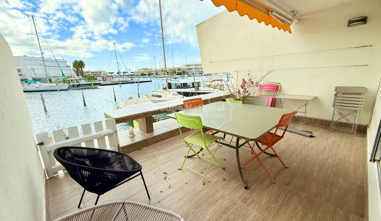 Marina P3 rez-de-chaussée accès direct quai et abri voiture CM1872 photo1