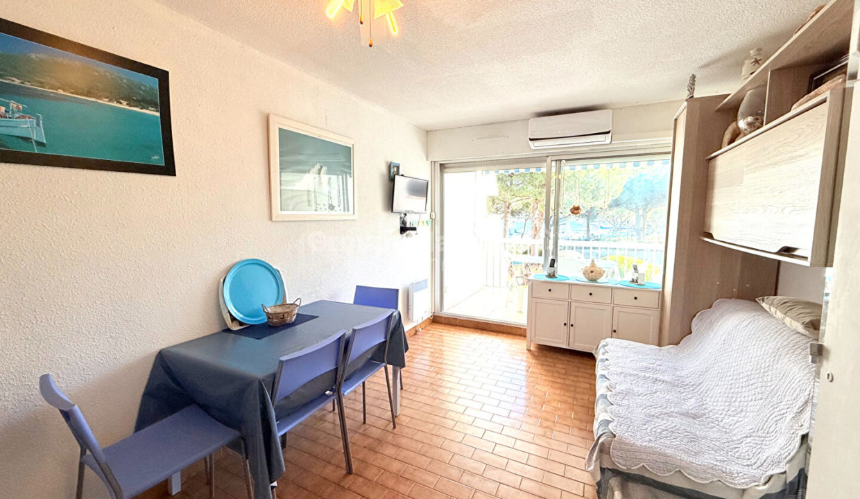 Port-Camargue Studio cabine vue port et jardin CM1871 photo5