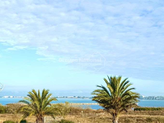 Marina Port-Camargue P3 vue mer parking cellier CM1877 photo1