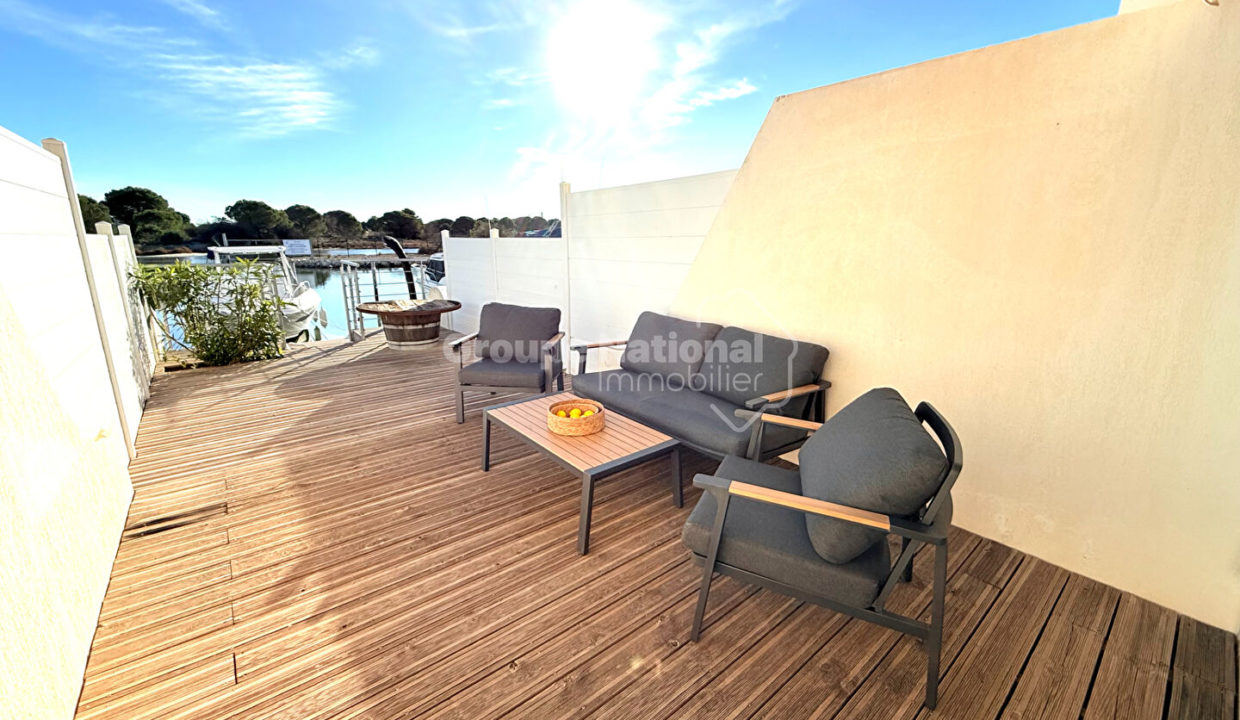 Port-Camargue Marina duplex P3 + Garage et parking CM1875 photo1
