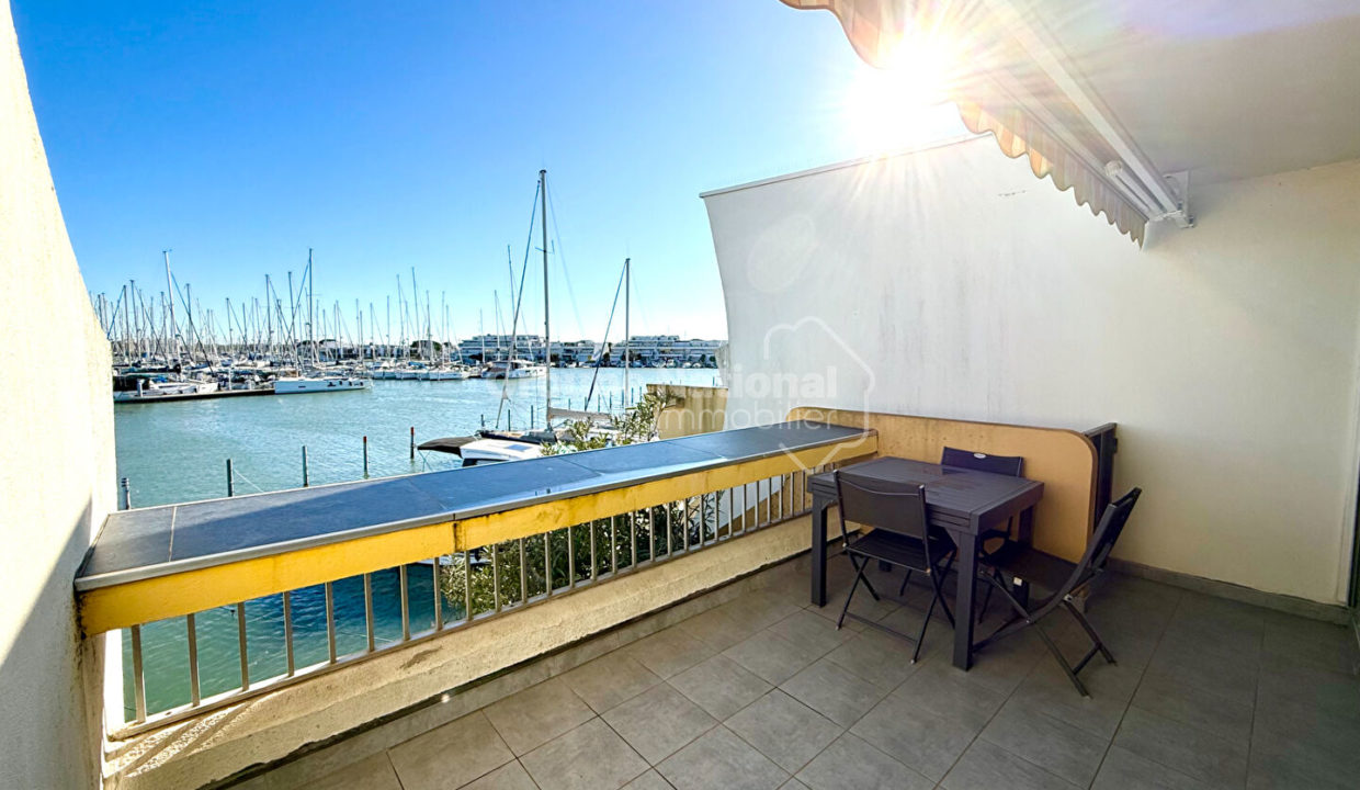 Charmante marina avec accès direct au ponton et proche plage CM1882 photo3