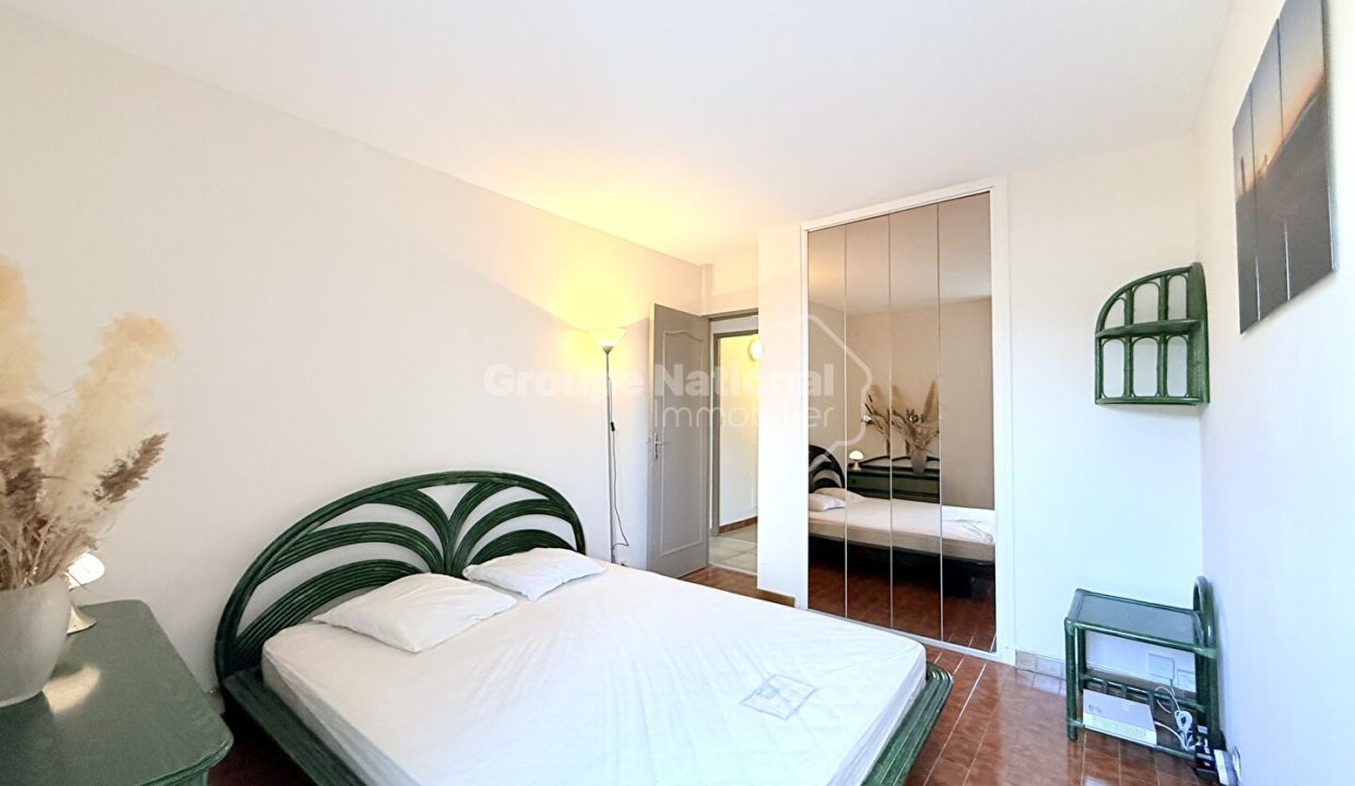 Charmante marina avec accès direct au ponton et proche plage CM1882 photo9