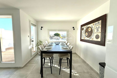 Marina Marina P4 accès direct au quai entièrement rénové CM1880 photo1