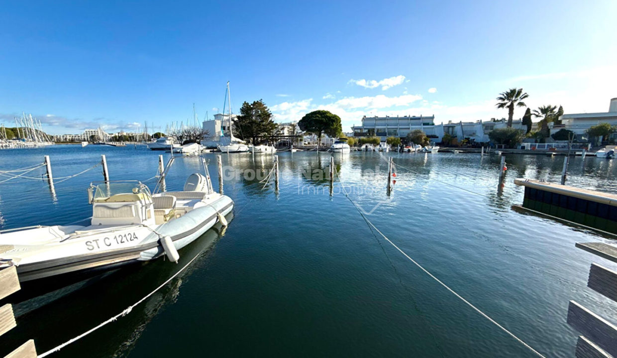 Marina P4 accès direct au quai entièrement rénové CM1880 photo7