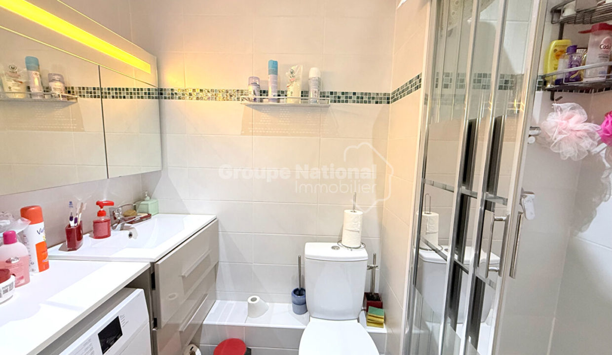 Appartement terrasse XXL avec parking et cellier CM1881 photo7