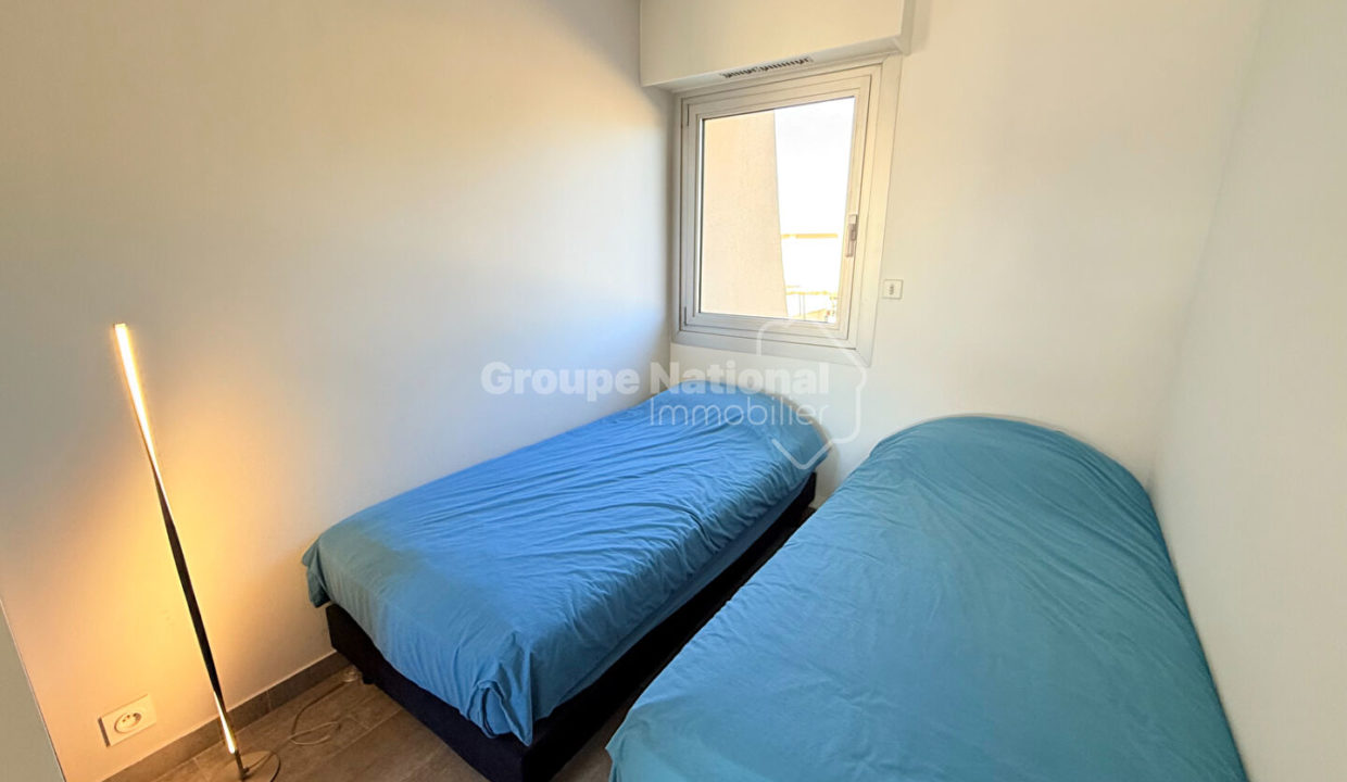 Charmante marina accès direct appontement et terrasse plein Sud CM1884 photo6