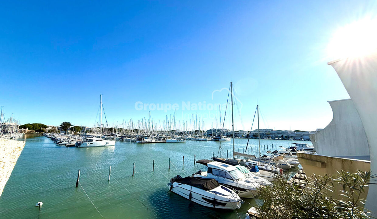 Charmante marina avec accès direct au ponton et proche plage CM1882 photo6