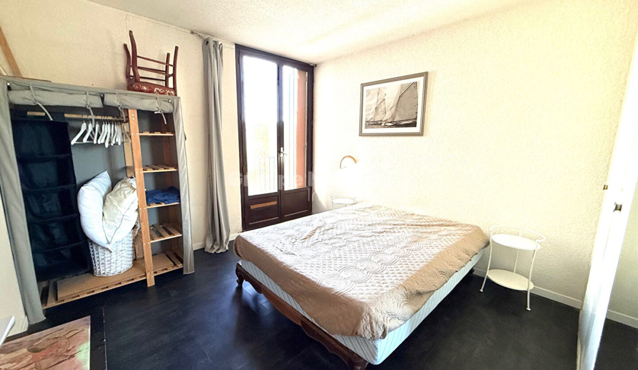 Spacieuse marina avec appontement large CM1887 photo5