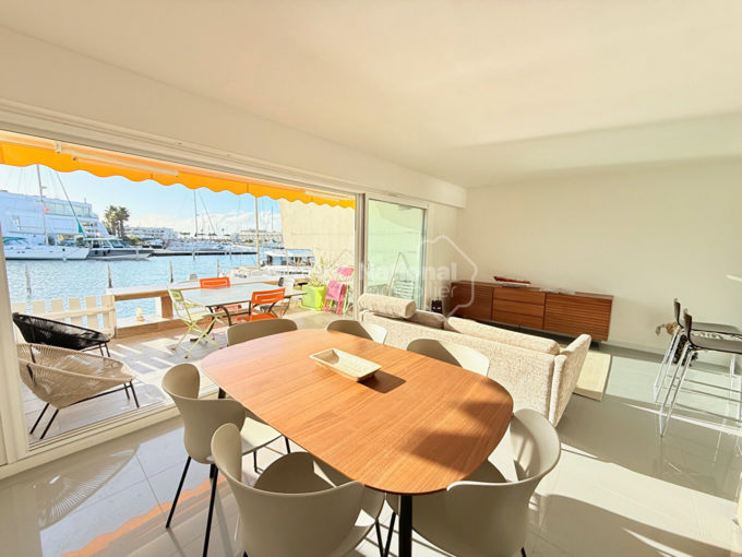 Marina Marina P3 rez-de-chaussée accès direct quai et abri voiture CM1872 photo1