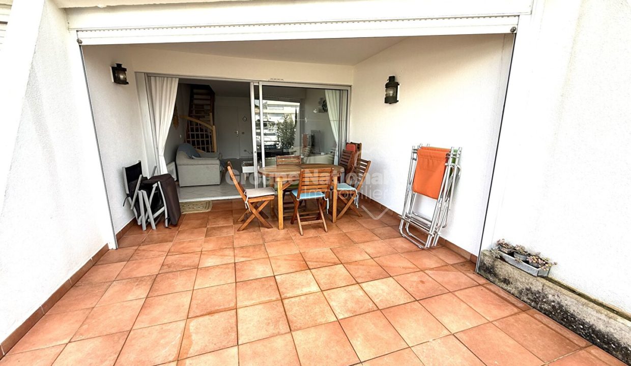 Marina Duplex avec Garage et Appontement large CM1903 photo3