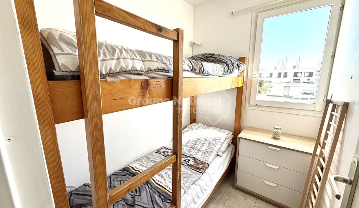 Marina Duplex avec Garage et Appontement large CM1903 photo9