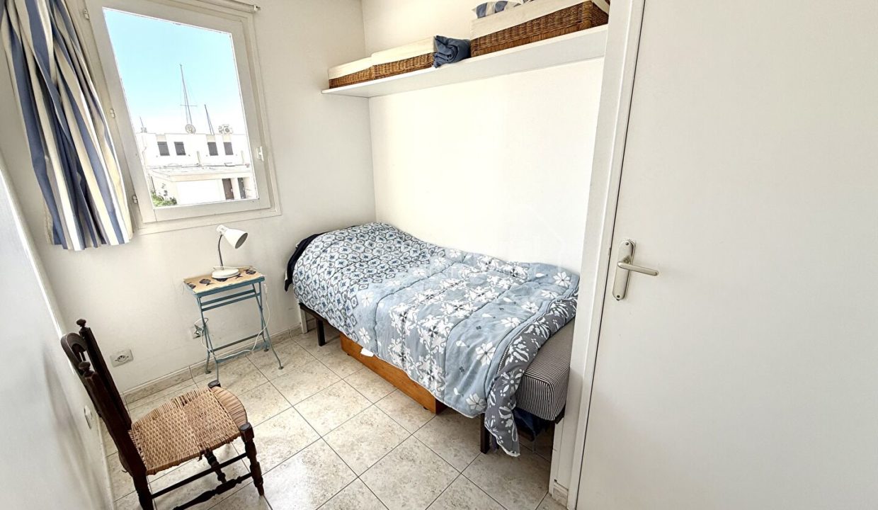 Marina Duplex avec Garage et Appontement large CM1903 photo10