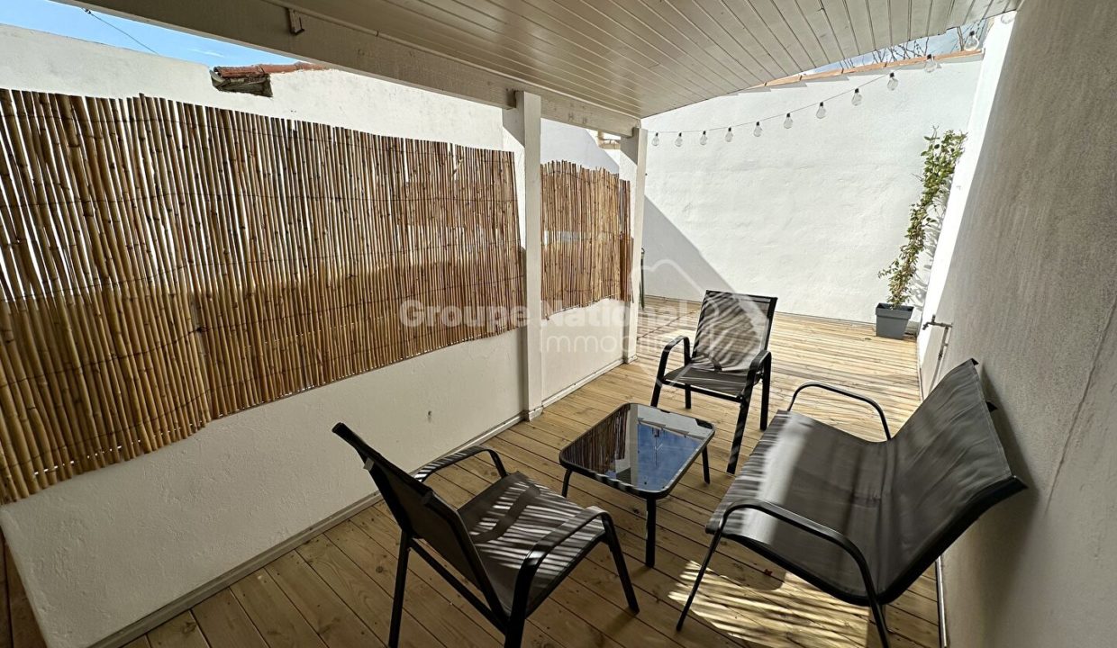 Centre-ville Grau-du-roi appartement duplex rénové CM1900 photo3