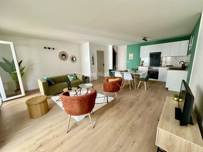 Marina Centre-ville Grau-du-roi appartement duplex rénové CM1900 photo1