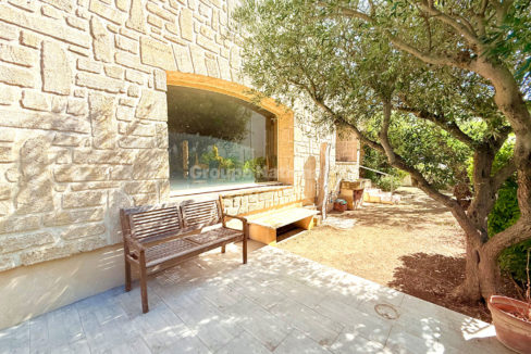 Marina Maison en pierre de 151 m² avec grand jardin et garage CM1845 photo1
