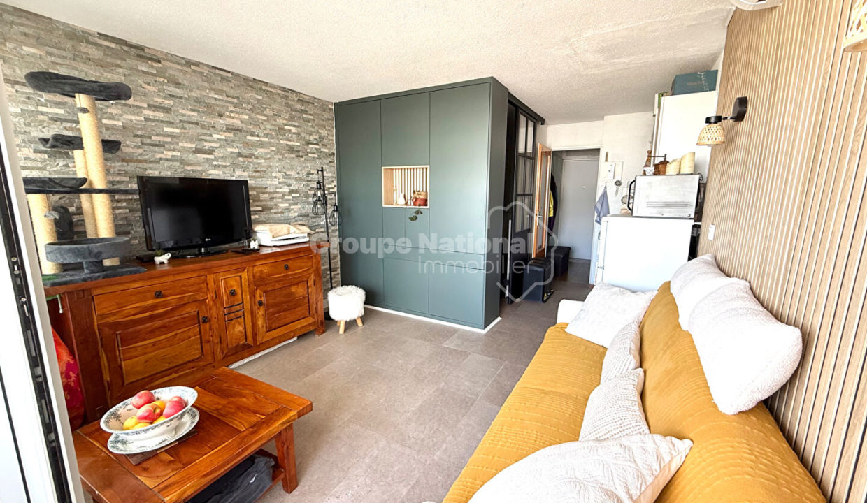 Bel appartement avec terrasse à deux pas de la plage CM1921 photo3