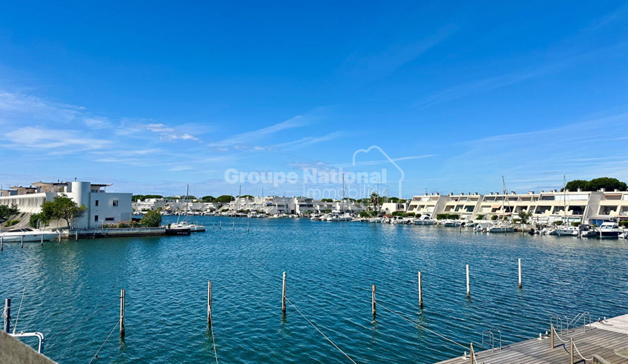 Marina P4 1er étage avec appontement large CM1857 photo7