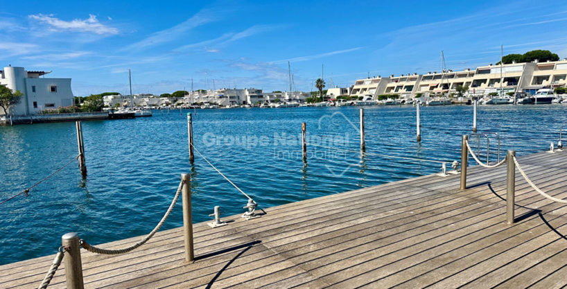 Marina Marina P4 1er étage avec appontement large CM1857 photo1
