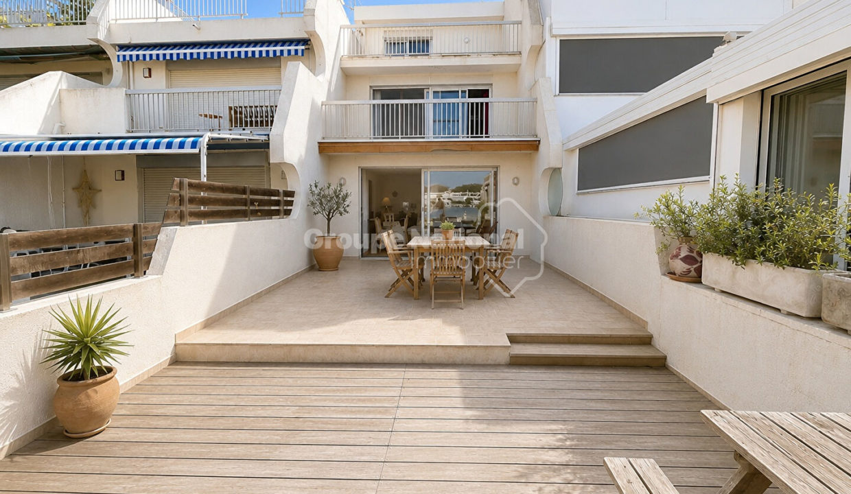 Spacieuse marina triplex CM1810 photo1