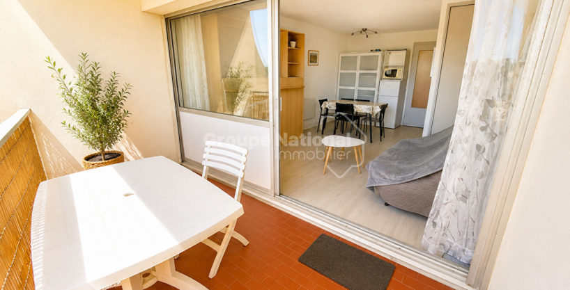 Marina Charmant appartement avec terrasse sur le port CM1942 photo1